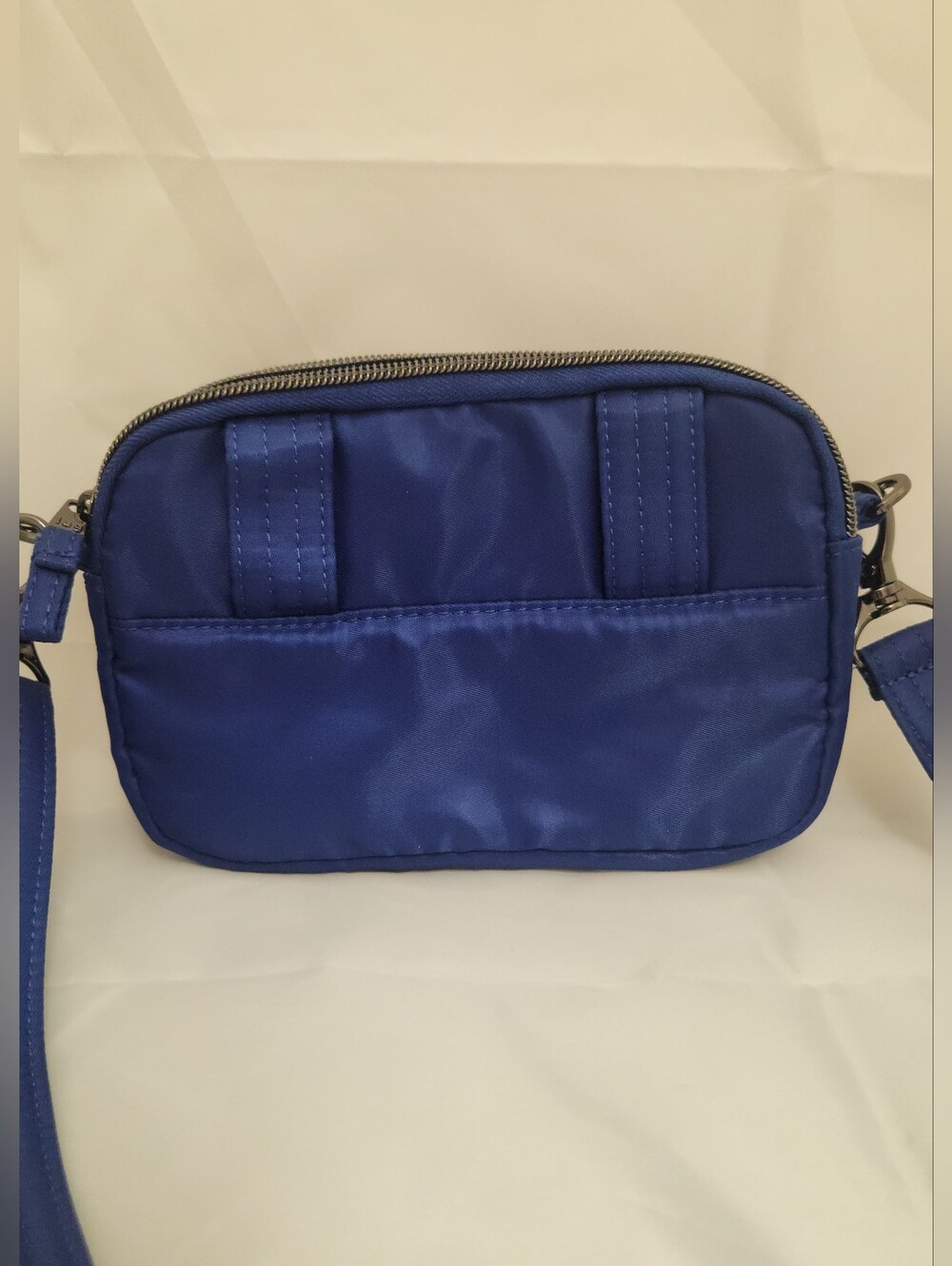 Lug Coupe Quilted Crossbody Bag - Royal Blue Like New - Picture 9 of 10